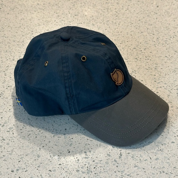 Fjallraven Vidda Cap in Mountain Blue-Basalt - Picture 3 of 8
